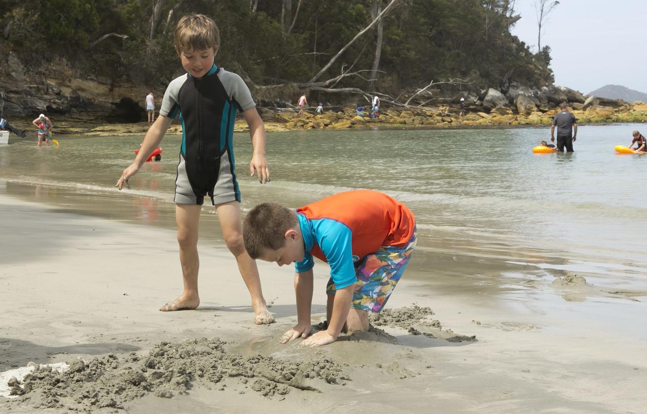 Вілла Adventure Bay Retreat Bruny Island Екстер'єр фото
